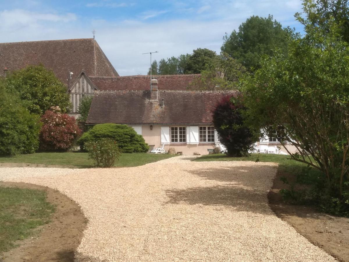 Repos Dans Le Perche Villa Combres Екстериор снимка
