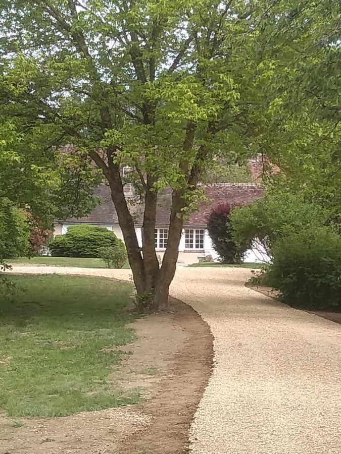 Repos Dans Le Perche Villa Combres Екстериор снимка